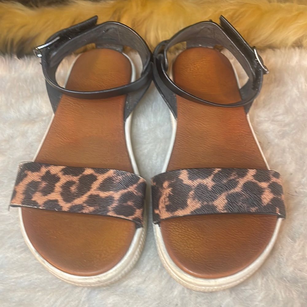 MIA sandals 1 (6012)